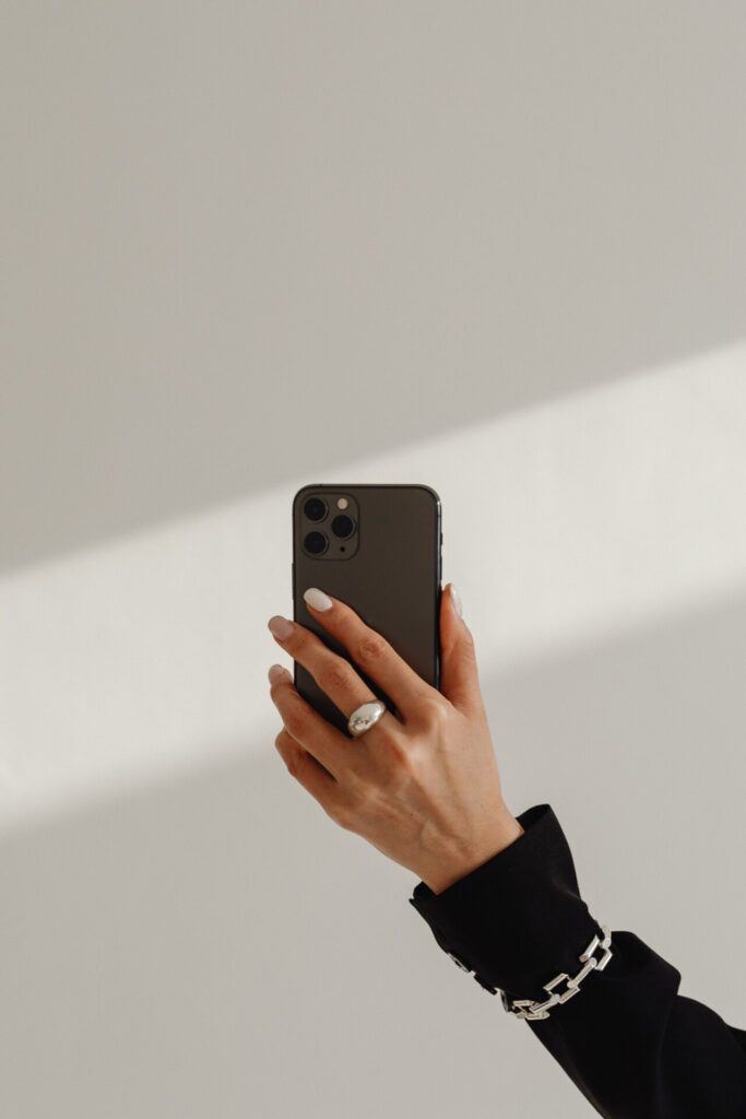 FACEBOOK & INSTAGRAM SOCIAL ADS